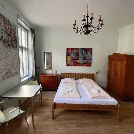 Ferienwohnung - Schweriner Altstadt - Fewo 5 شفيرين المظهر الخارجي الصورة
